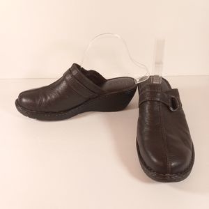 NEW b.o.c BORN CLOGS LIGHTWEIGHT SZ 10M/W